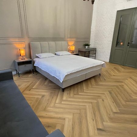 Apartament Alexander Flat_Alecsandri Oradea Zewnętrze zdjęcie
